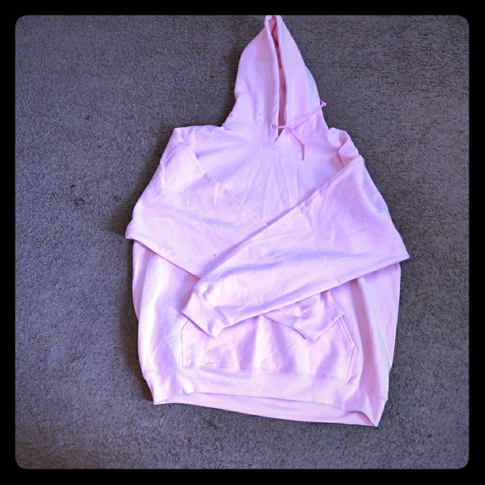 Gildan hoodie